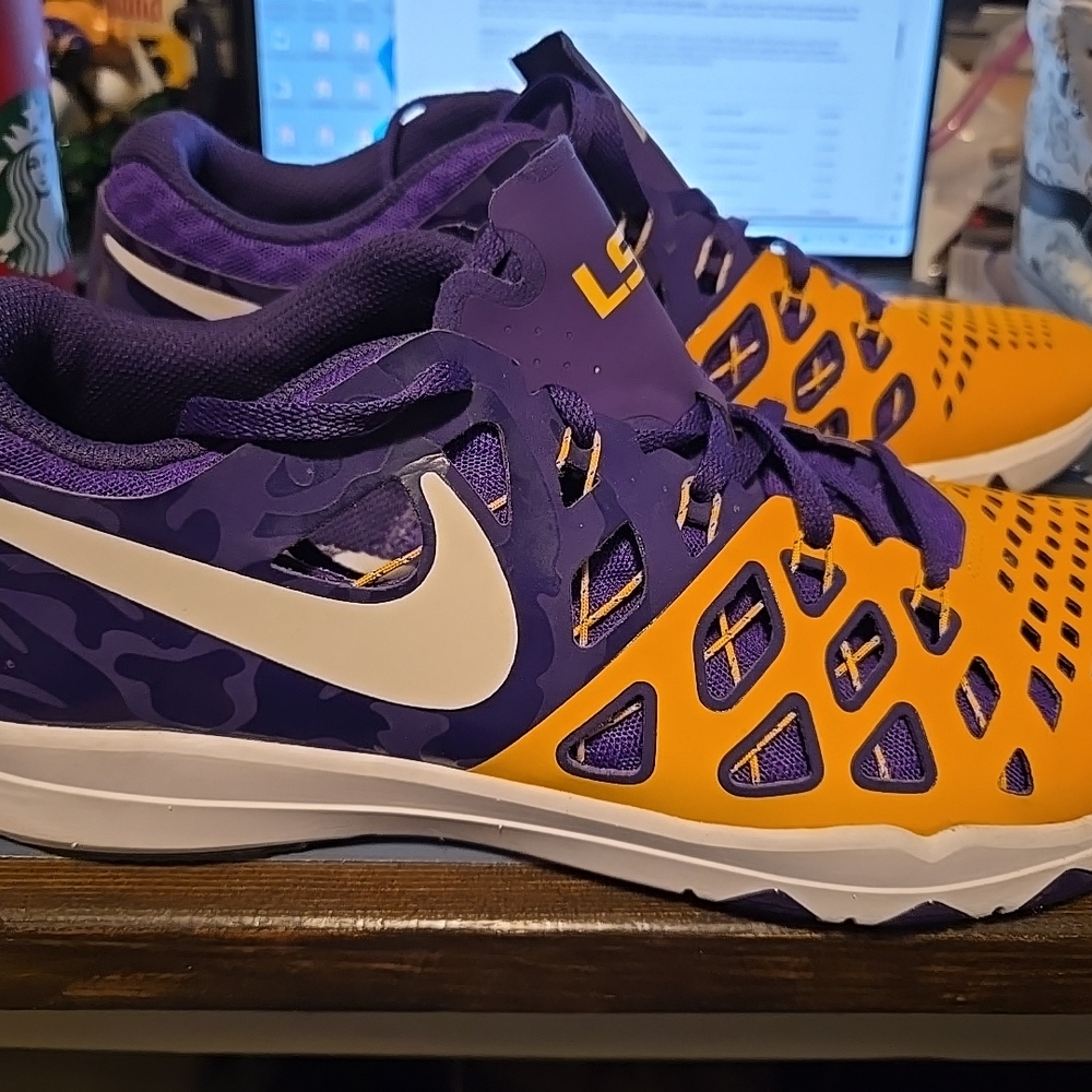 Size 10- Nike Train Speed 4 AMP LSU